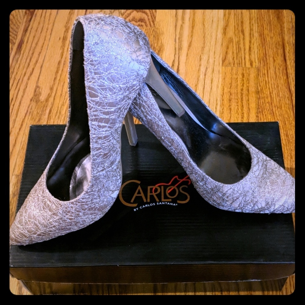 Gold Carlos Santana heels